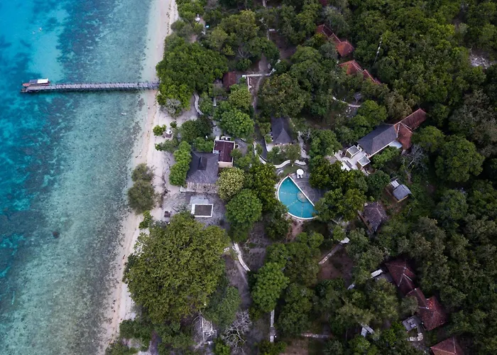 Nusabay Menjangan 4*