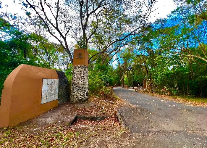 Resort Nusabay Menjangan